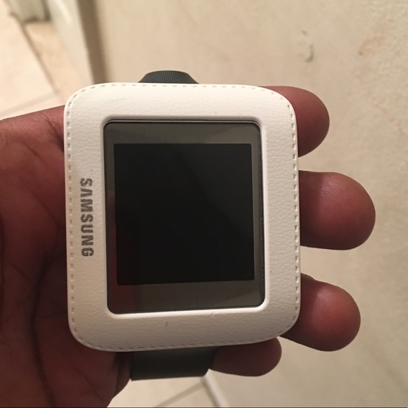 Samsung Gear 1 - Picture 5 of 6